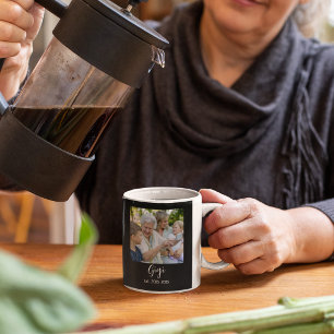 Gigi Established Script Black 3 Foto Kaffeetasse