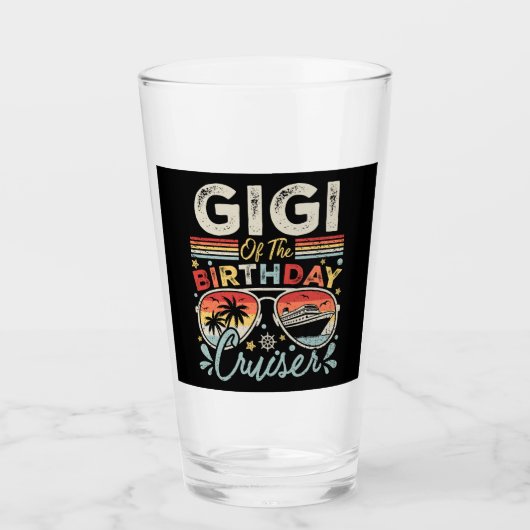 Gigi of the Birthday Cruiser Vacation DK Glas (Vorderseite)