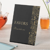 GILDED Blooms Lieblingszeichen Sockelschild (In Situ)