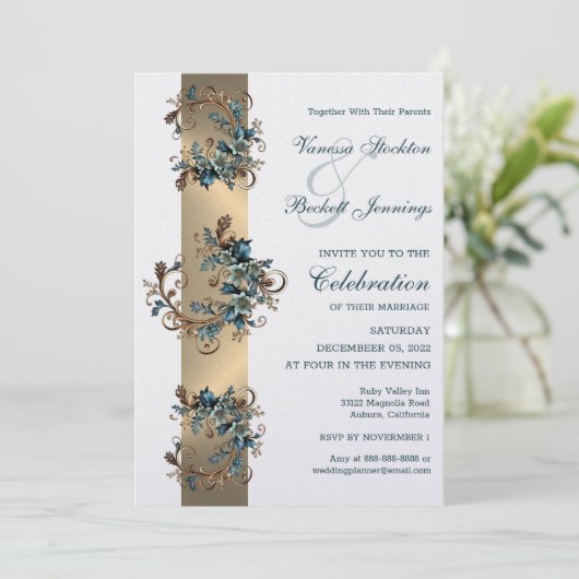 Gilded Floral Elegance Wedding Einladung (Stehend Vorderseite)