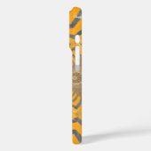 Gilded Zephyr: Eleganz in Golden Yellow & Chrome Case-Mate iPhone Hülle (Rückseite / Links)