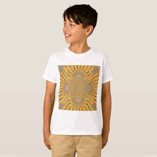 Gilded Zephyr: Eleganz in Golden Yellow & Chrome T-Shirt (Vorne ganz)