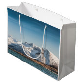 Gimsoy Church Lofoten Norwegen Große Geschenktüte (Rückseite Schrägansicht)