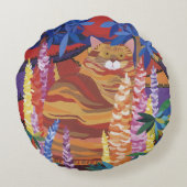 Ginger Cat im Garten Rundes Kissen (Rückseite)