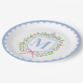 Ginger Jar & Christmas Berries Monogram Scalloped Pappteller (Schrägansicht)