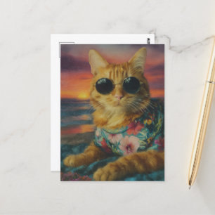 Ginger Kitty in Sonnenbrille am Strand Postkarte