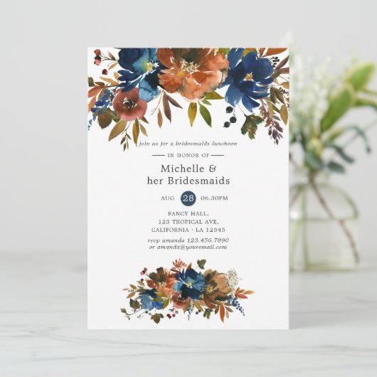 Ginger und Navy Floral Bridesmaids Luncheon Einladung (Stehend Vorderseite)