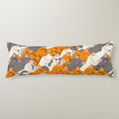 Ginger Weiße Katze Diagonalmuster Seitenschläferkissen (Vorderseite)