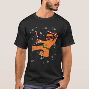 Gingerbread Man Kung Fu Weihnachtsweihnachtskeks K T-Shirt