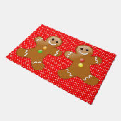 Gingerbread Men White Polka Dots on Red Fußmatte (Schrägansicht)