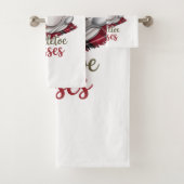 Gingerbread Wishes and Mistletoe Kisses Christmas Badhandtuch Set (Insitu)