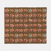 Gingerbrei Men zu Weihnachten auf Rich Dark Brown Fleecedecke (Vorderseite (Horizontal))