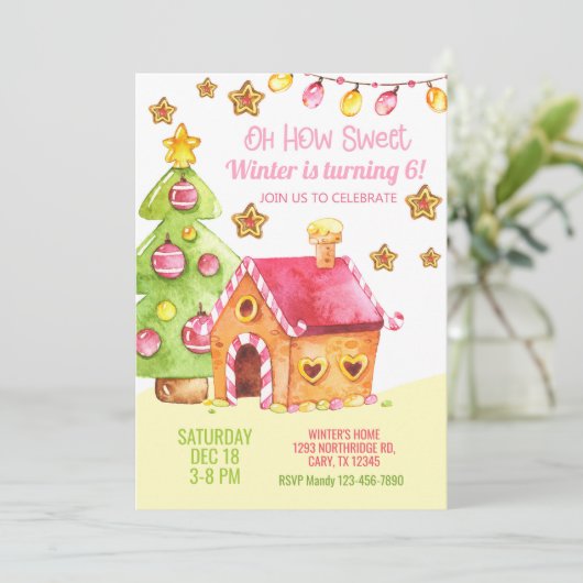 Gingerbrot Haus Weihnachtsmädchen Einladung. Einladung (Stehend Vorderseite)