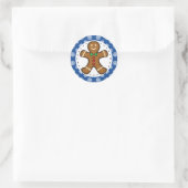Gingerbrot Man on Blue White Snowflakes Pattern Runder Aufkleber (Tasche)