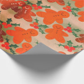 Gingerbrot Men Holly Berries Geschenkpapier (Ecke)