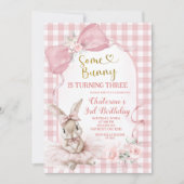 Gingham Blush Pink Floral Bow Bunny Ballerina Einladung (Vorderseite)