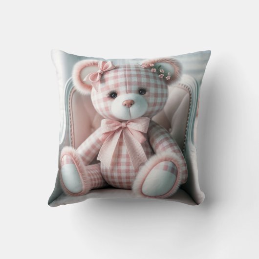 Gingham Girly Teddy Bear auf einem Stuhl Kissen (Rückseite)