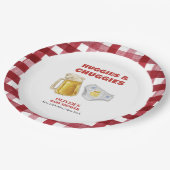 Gingham Huggies Chuggies Bier Windel Baby Shower Pappteller (Schrägansicht)