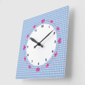 Gingham Karo blau und weiß mit Herzensuhr Quadratische Wanduhr (Winkel)