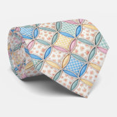 Gingham-Kathedralfenster-Quilt-Design Krawatte (Gerollt)