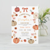 Gingham Little Pumpkin Rustic Baby Showeinladung Einladung (Stehend Vorderseite)