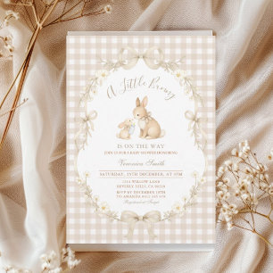 Gingham neutrale Baby Shower Einladung für ein Häs