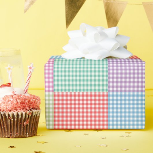 Gingham Patchwork Pattern Geschenkpapier (Geburtstagsparty)