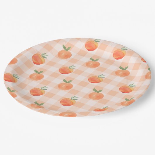 Gingham Peach Paper Plates Pappteller (Schrägansicht)