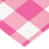 Gingham Pink Design Tischdecke (Schrägansicht)