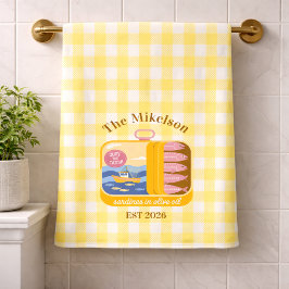 Gingham-Sardinen mit individuellem Familiennamen Badehandtuch