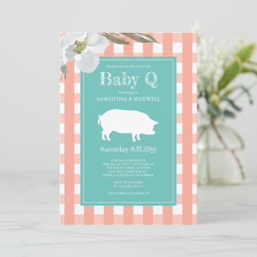 Gingham und Pig Baby Q Baby Dusche Einladung (Stehend Vorderseite)