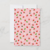 Gingham und Strawberry Berry Sweet Baby Shower Einladung (Rückseite)