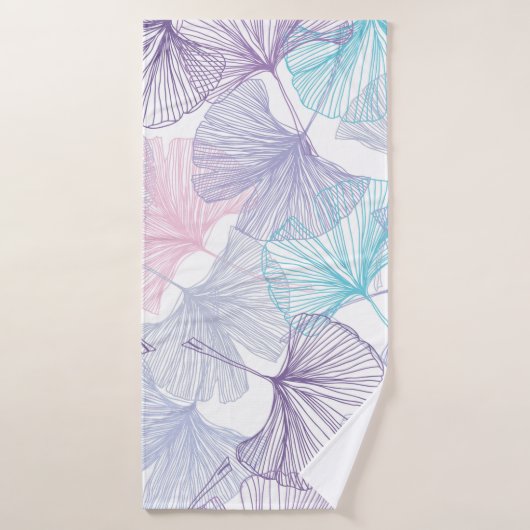 Gingko biloba nahtlos Hintergrund Muster. Violett, Badehandtuch (Badehandtuch)