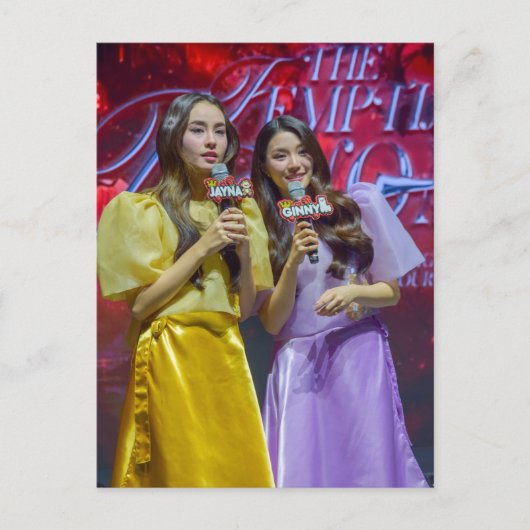 GinJay Ginny and Jayna Feiertagspostkarte (Vorderseite)