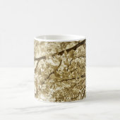 Ginkgo biloba im Herbst Kaffeetasse (Mittel)