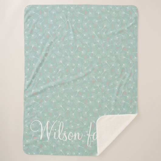 Ginkgo-Blätter Türkis- und Korallenmonogramm Sherpadecke (Vorderseite)