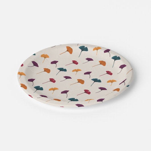 Ginkgo Leaf Muster Wasserfarbe Herbst Farben Pappteller (Schrägansicht)