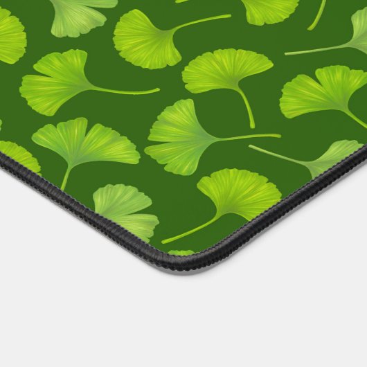 Ginkgo-Muster in dunkelgrün Schreibtischunterlage (Ecke)