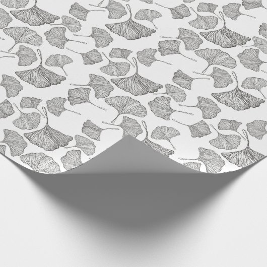 Ginkgo verlasse Wrapping Paper. Schwarz und Weiß Geschenkpapier (Ecke)