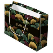 Ginkgoblatt-Muster-Monogramm-Name-Geschenktasche Große Geschenktüte (Vorderseite Schrägansicht)