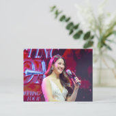 Ginny Natnicha Pratipnatsiri  Feiertagspostkarte (Stehend Vorderseite)