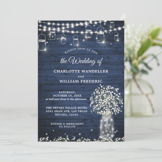 Gipskraut Mason Jar Rustic Blue Wood Wedding Einladung (Stehend Vorderseite)