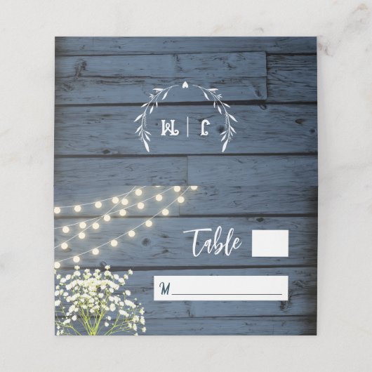 Gipskraut & String Lights Blue Wood Wedding Platzkarte (Außenseite Aufgefaltet)