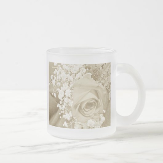 Gipskraut und Rose - Taupe Mattglastasse (Rechts)
