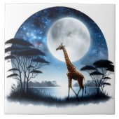 Giraffe am ruhigen See Unter dem Vollmond Fliese (Vorderseite)
