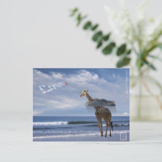 Giraffe am Strand Postkarte (Stehend Vorderseite)
