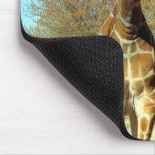 GIRAFFE, DIE HERAUS ITIS ZUNGE HAFTET MOUSEPAD (Ecke)