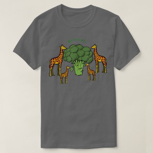 Giraffe Family Eating Broccoli Tree T-Shirt (Design vorne)