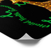 Giraffe Holding Green Ribb Poster (Ecke)