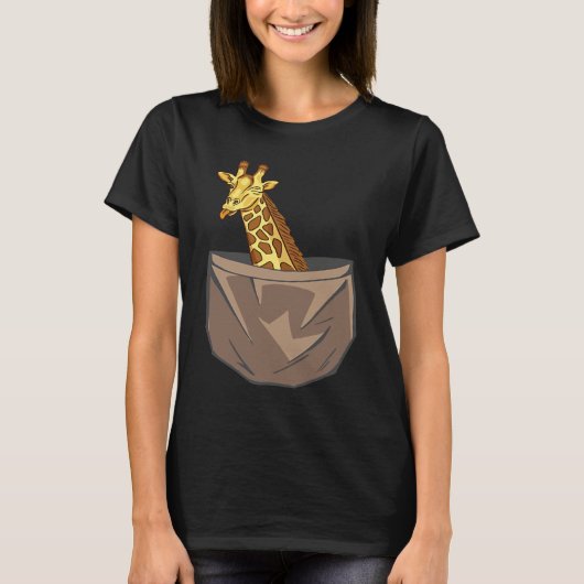 Giraffe In A Pocket Tall Animal Safari T-Shirt (Vorderseite)